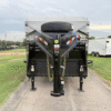 2025 DELCO 6' 8" X 32' BAR TOP GOOSENECK CATTLE STOCK TRAILER BLACK/GREY 21,000 GVWR - Image 8