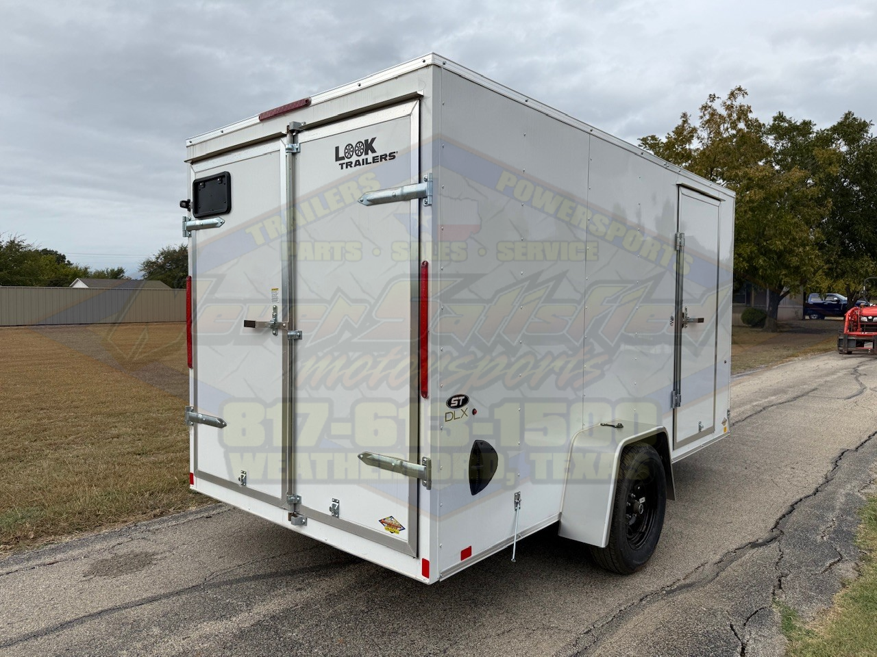 2026 LOOK 6' X 12' SINGLE AXLE ENCLOSED CARGO TRAILER W/ REAR DOUBLE DOORS, SPARE, WHITE 2,990 GVWR - Image 4