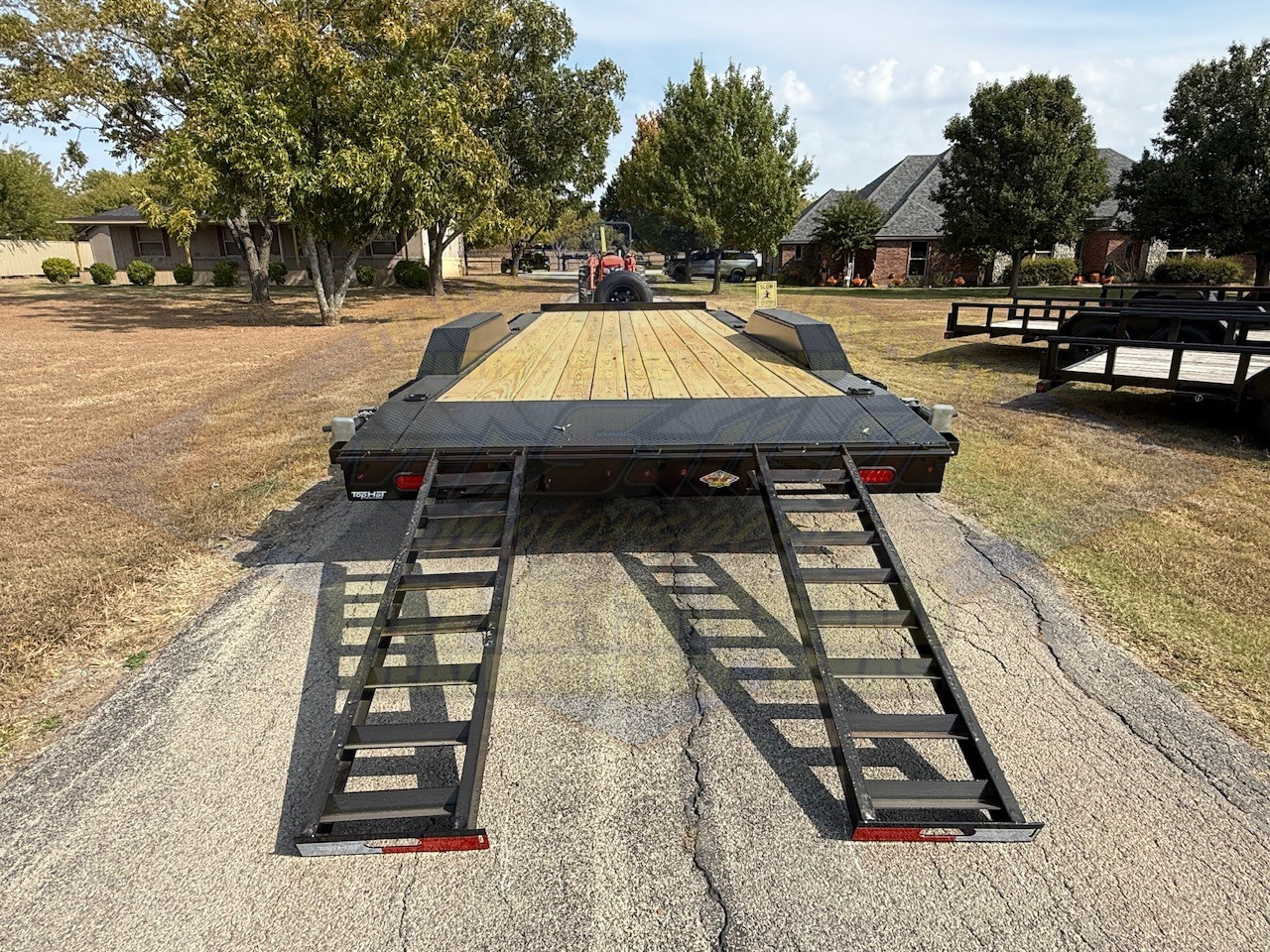 2026 TOP HAT 102" X 22' EQUIPMENT TRAILER W/ DRIVE OVER FENDERS, SLIDE OUT RAMPS, SPARE 14,000 GVWR - Image 6