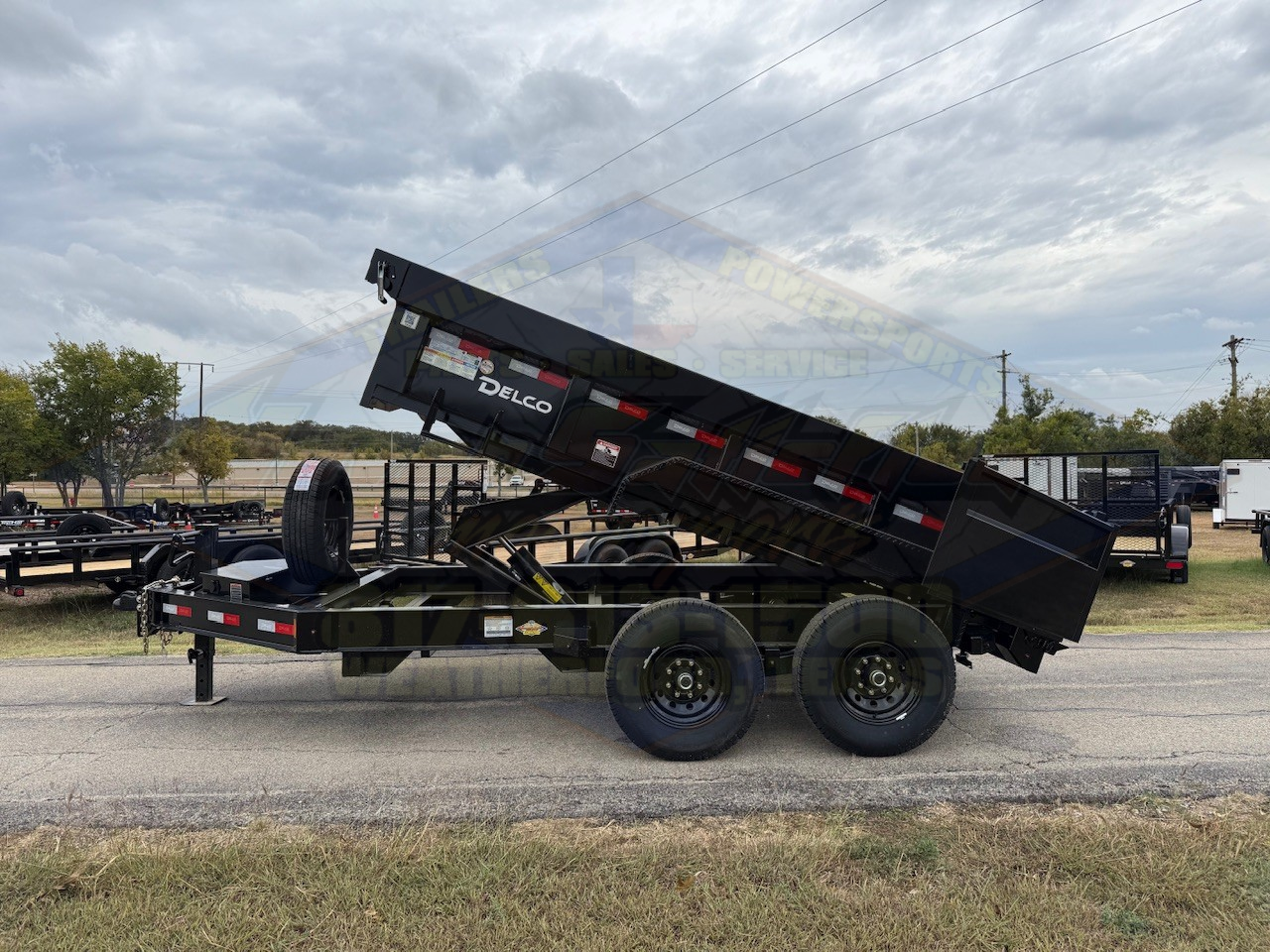 2025 DELCO 83" X 12' DUMP TRAILER WITH TARP, RAMPS AND SPARE 14,000 GVWR - Image 9