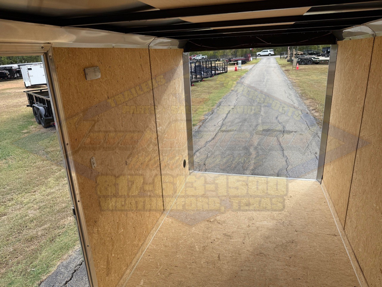 2026 LOOK 6' X 12' SINGLE AXLE ENCLOSED CARGO TRAILER W/ REAR DOUBLE DOORS, SPARE, WHITE 2,990 GVWR - Image 13