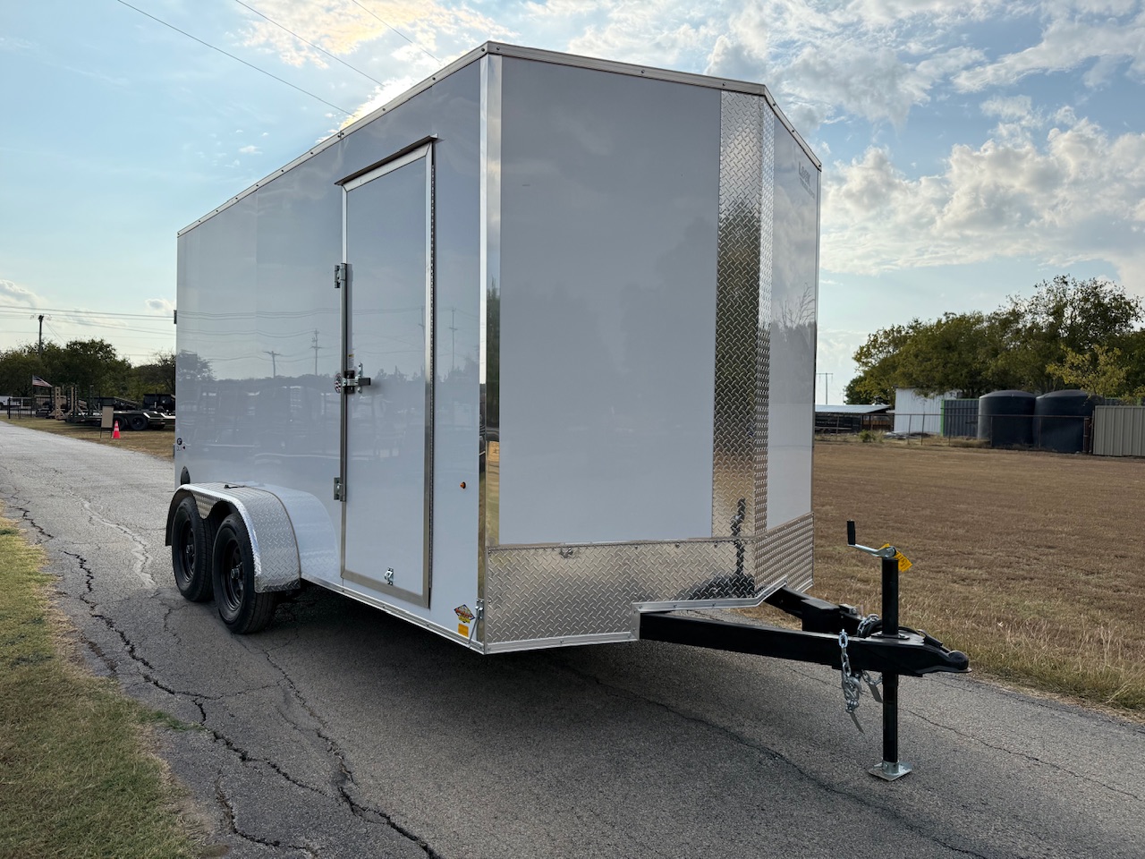 2026 LOOK 7' X 14' TANDEM AXLE ENCLOSED CARGO TRAILER WITH SPARE WHITE 7,000 GVWR