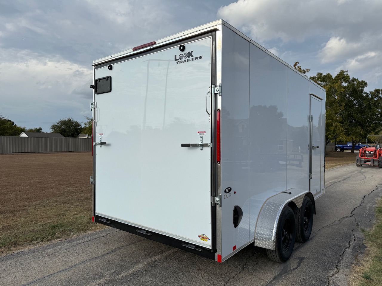 2026 LOOK 7' X 14' TANDEM AXLE ENCLOSED CARGO TRAILER WITH SPARE WHITE 7,000 GVWR - Image 4