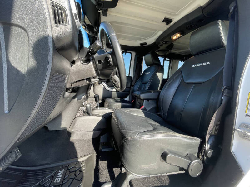 2013 JEEP WRANGLER UNLIMITED SAHARA - Image 18