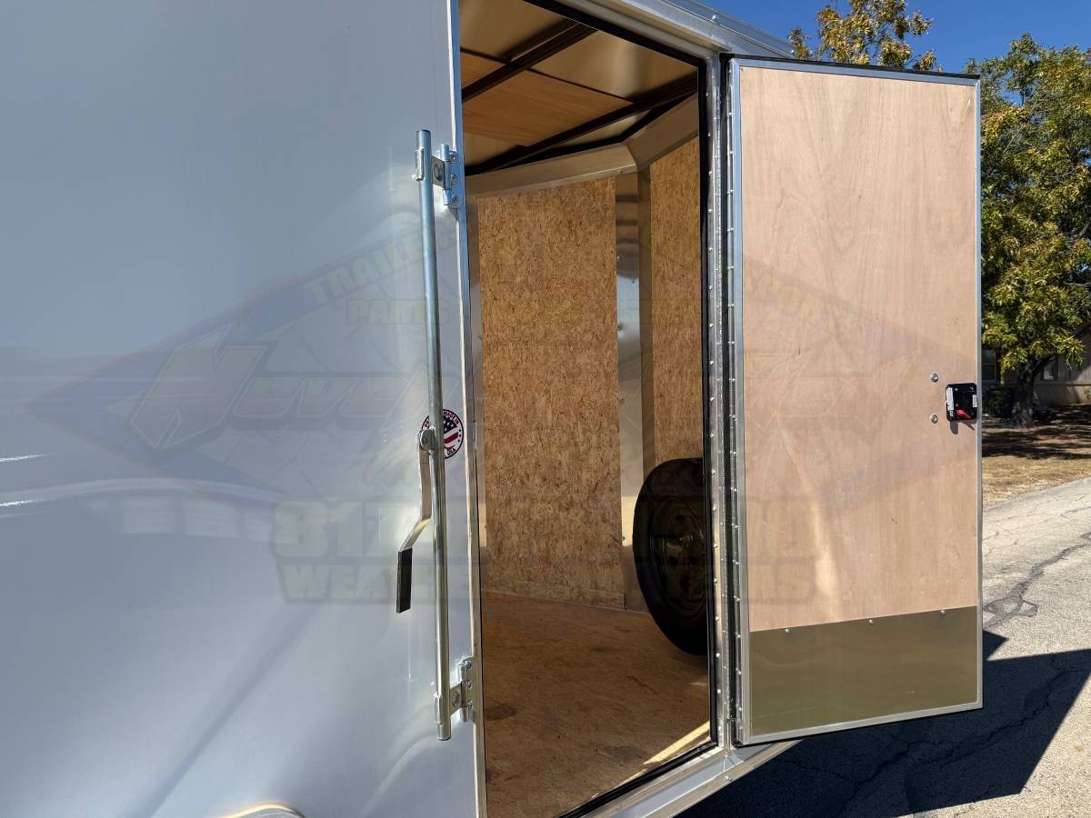2026 LOOK 6' X 10' SINGLE AXLE ENCLOSED CARGO TRAILER W/ SPARE, WHITE 2,990 GVWR - Image 11
