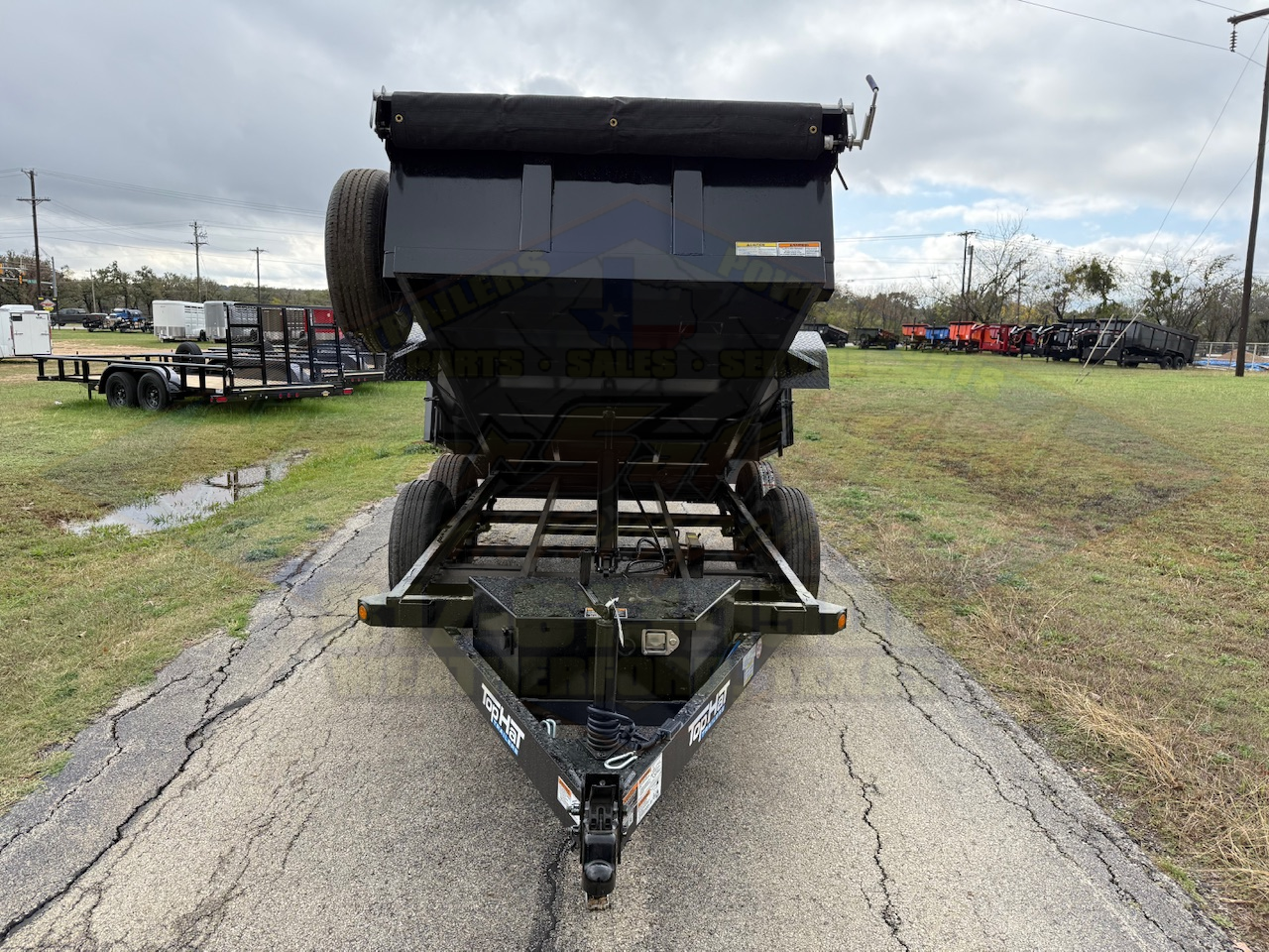 2026 TOP HAT 5' X 10' DUMP TRAILER WITH TARP AND SPARE 7,000 GVWR - Image 8