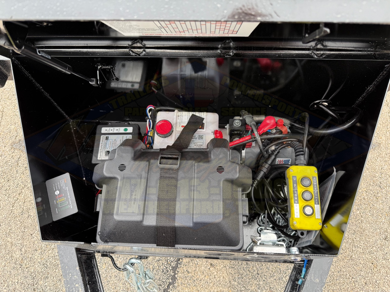 2026 TOP HAT 5' X 10' DUMP TRAILER WITH TARP AND SPARE 7,000 GVWR - Image 9