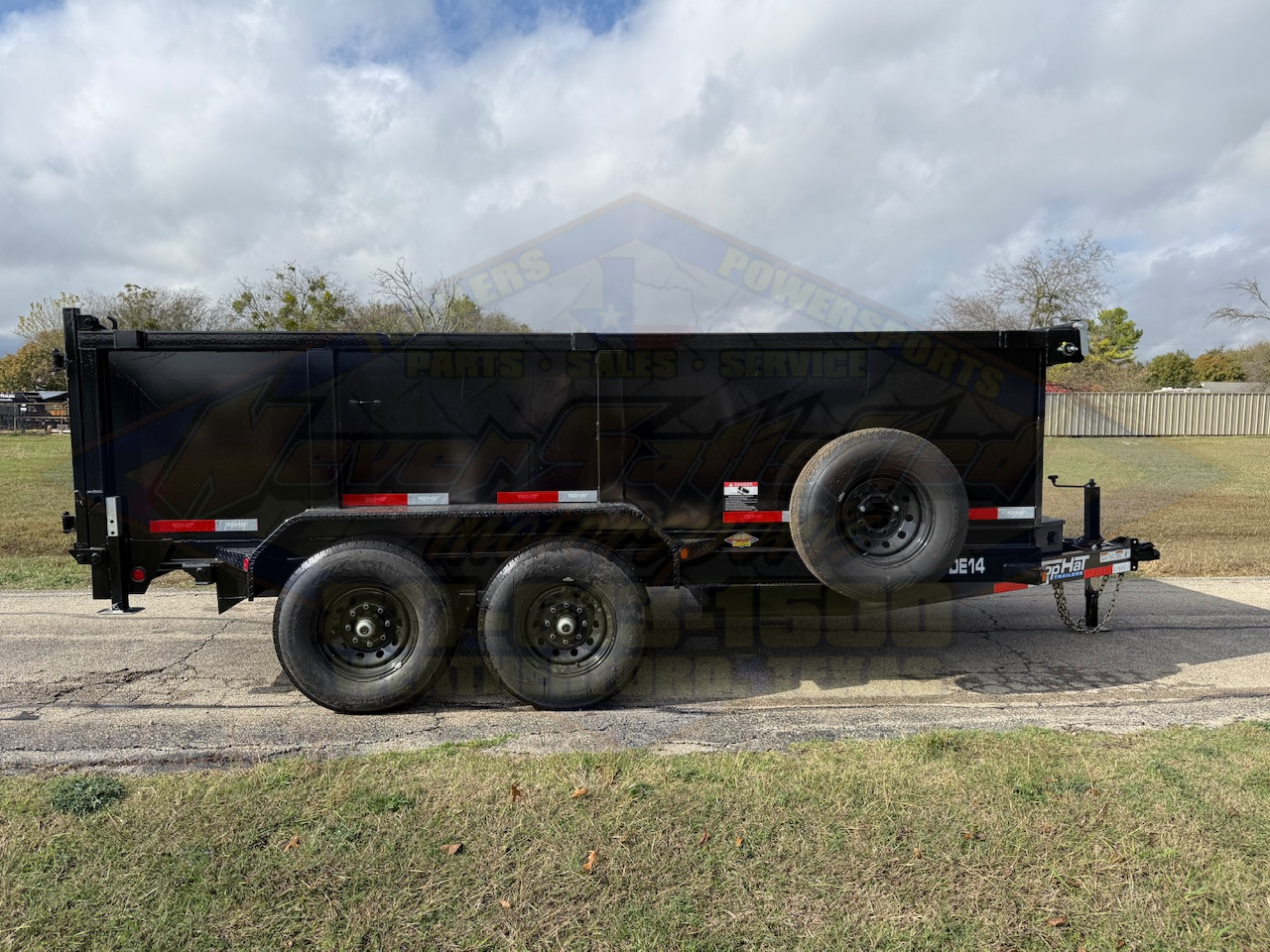 2026 TOP HAT 83" X 14' DUMP TRAILER WITH 3' SIDEWALLS, TARP, RAMPS AND SPARE 14,000 GVWR - Image 10