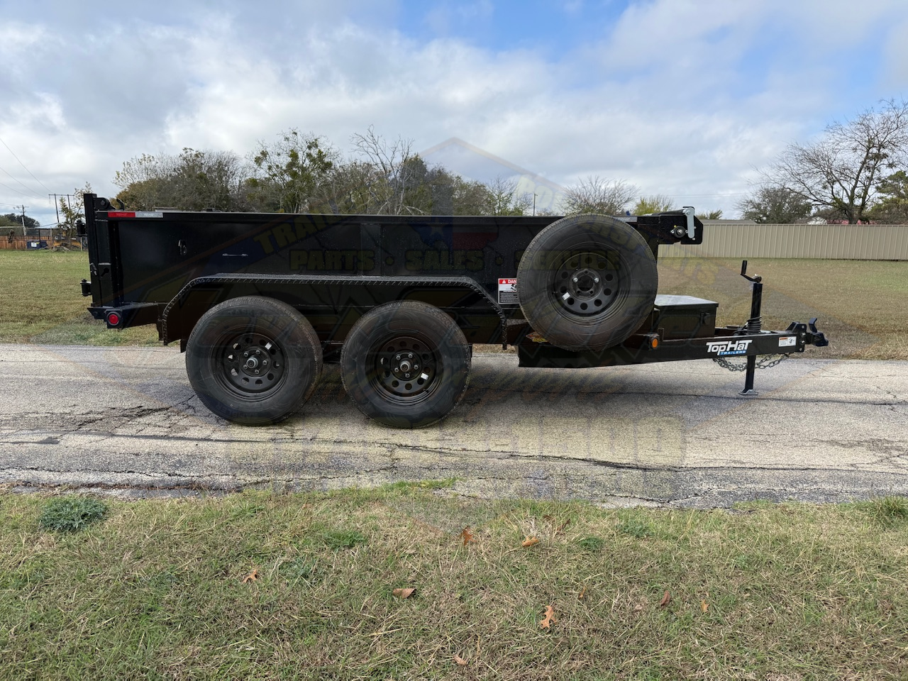 2026 TOP HAT 5' X 10' DUMP TRAILER WITH TARP AND SPARE 7,000 GVWR - Image 11