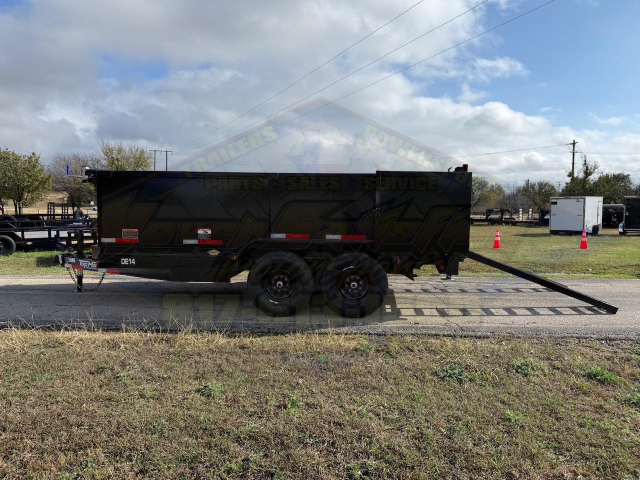 2026 TOP HAT 83" X 14' DUMP TRAILER WITH 3' SIDEWALLS, TARP, RAMPS AND SPARE 14,000 GVWR - Image 12