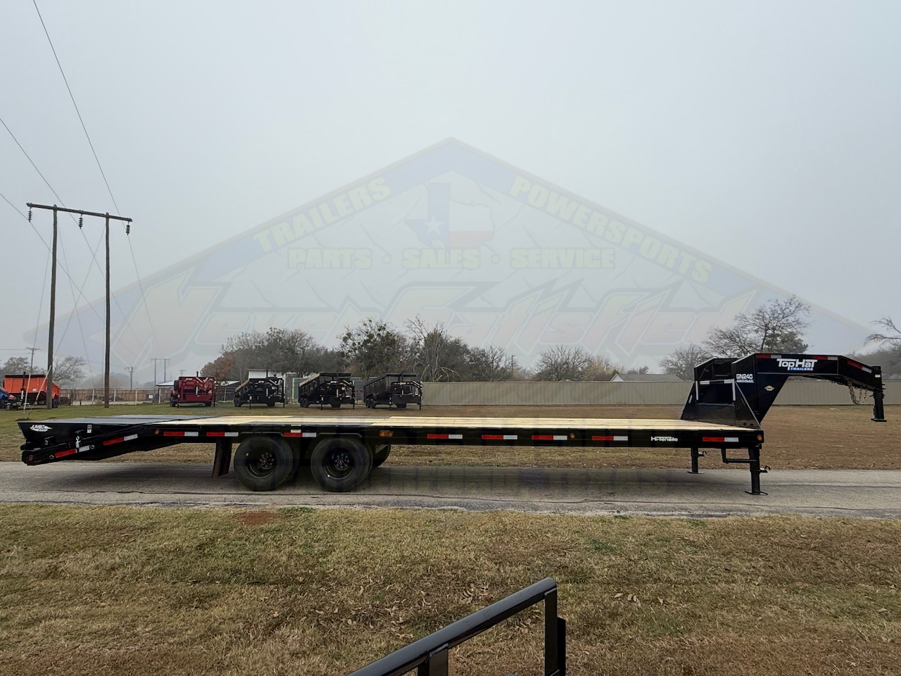 2026 TOP HAT 102" X 25' + 5' GOOSENECK TRAILER WITH JUMBO RAMPS AND SPARE 24,000 GVWR - Image 3