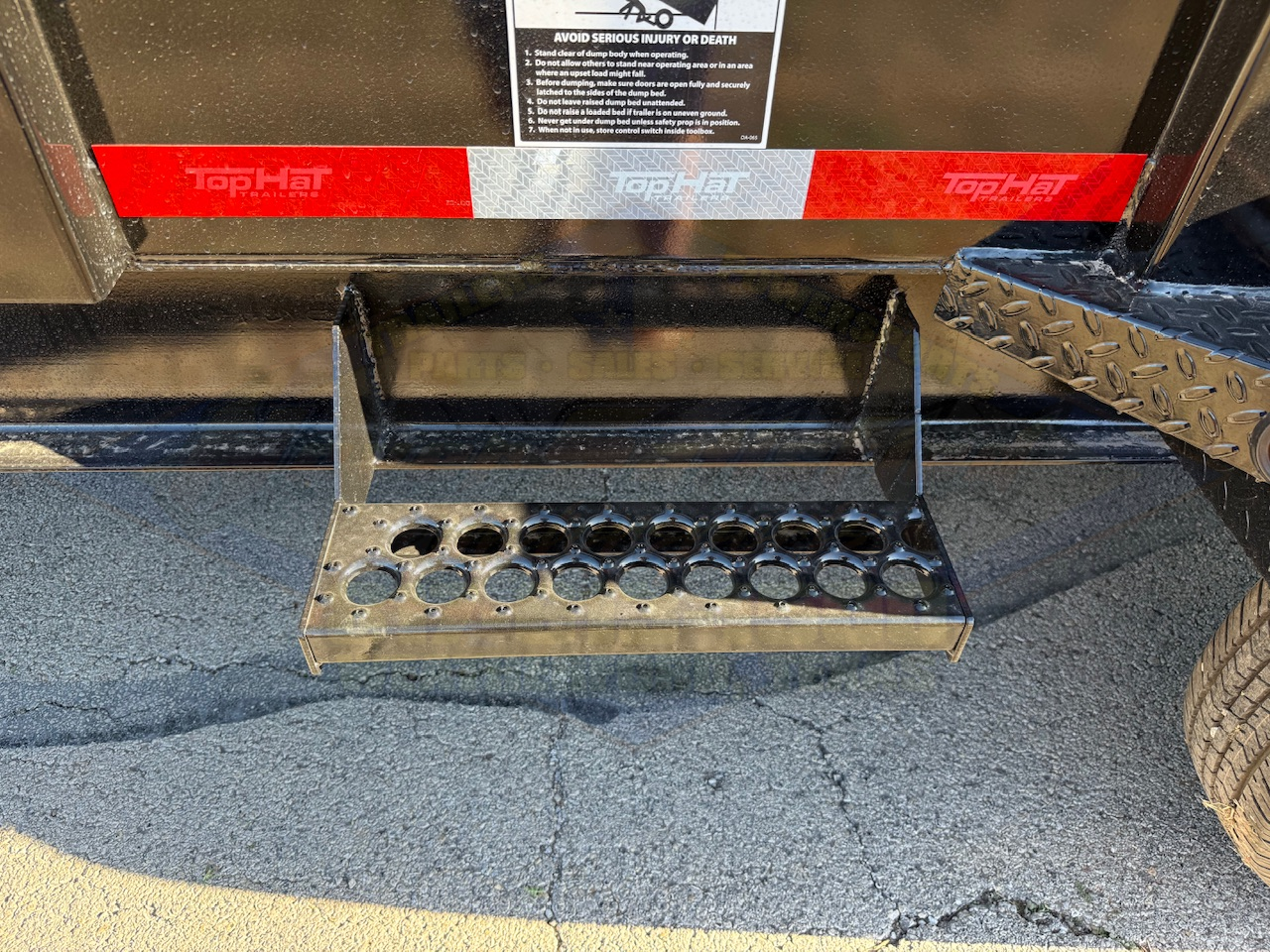 2026 TOP HAT 83" X 14' GOOSENECK DUMP TRAILER WITH TARP, RAMPS AND SPARE 14,000 GVWR - Image 15