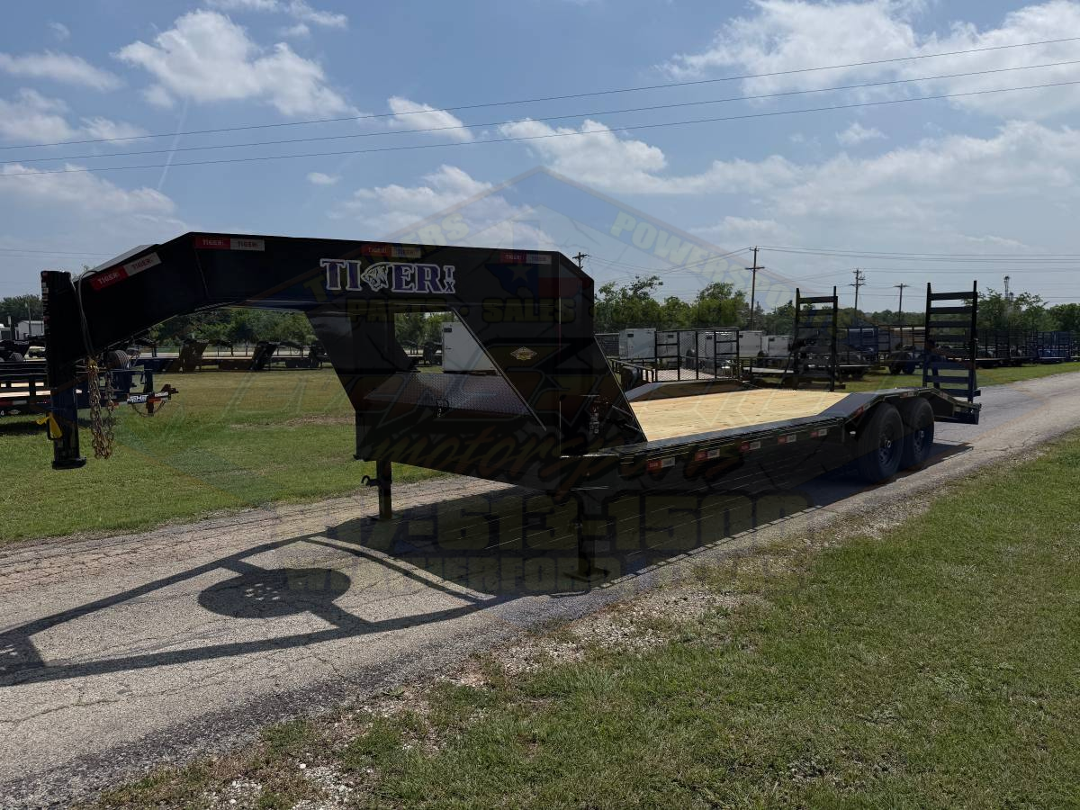 2026 TIGERTX 102" X 24' GOOSENECK TRAILER W/ DRIVE OVER FENDERS WITH STAND UP RAMPS, SPARE 14,000 GVWR - Image 7