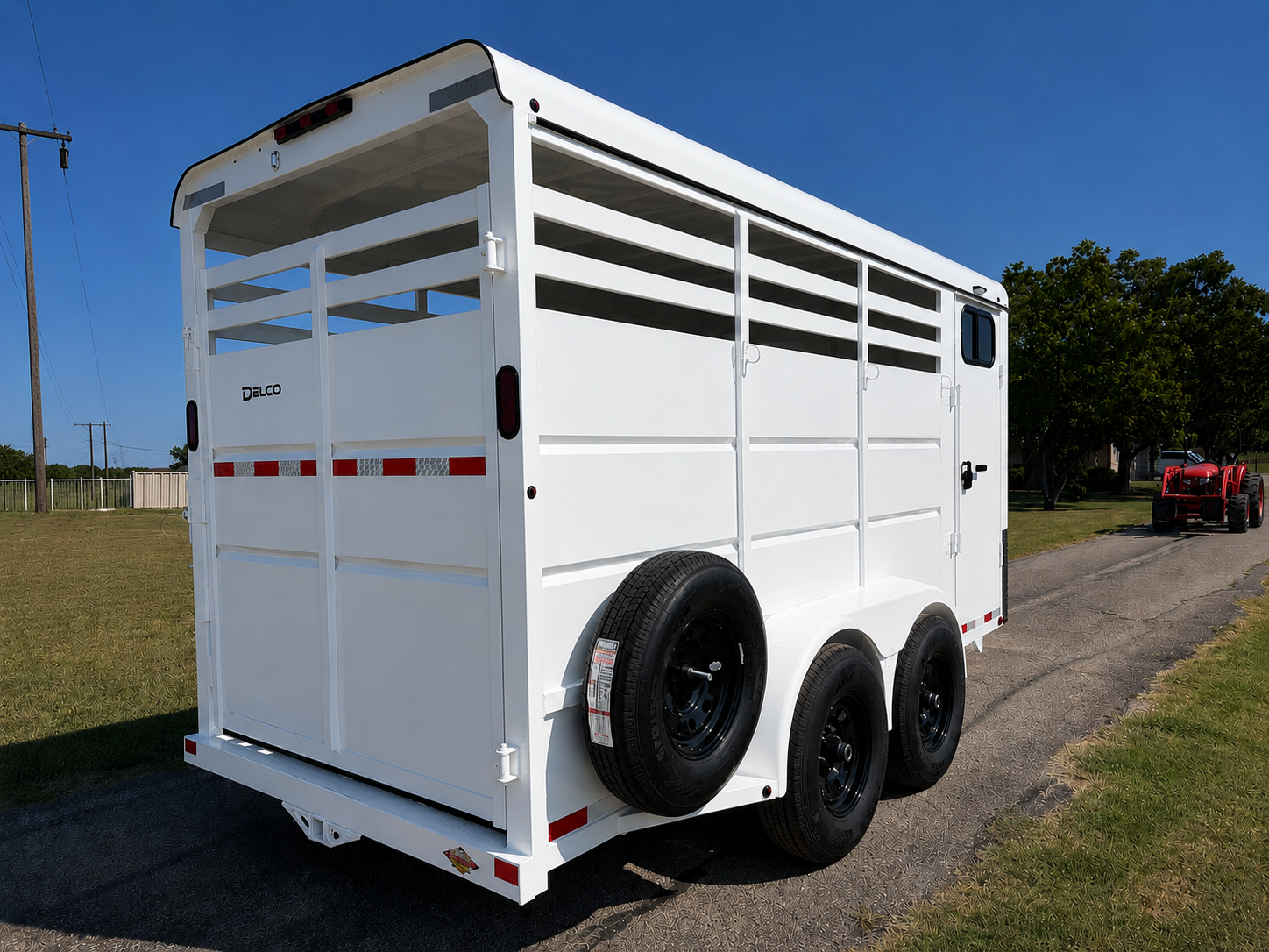 2026 DELCO 6' X 16' 3 HORSE BUMPER PULL TRAILER WITH SPARE, WHITE 12,000 GVWR - Image 4