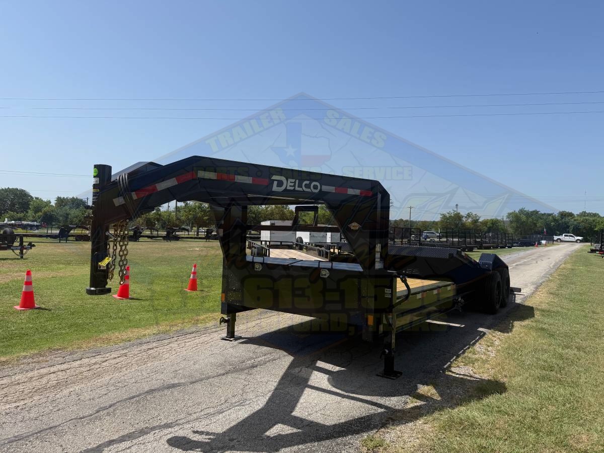 2027 DELCO 83" X 24' GOOSENECK TILT DECK WITH SPARE 16K-GVWR - Image 10