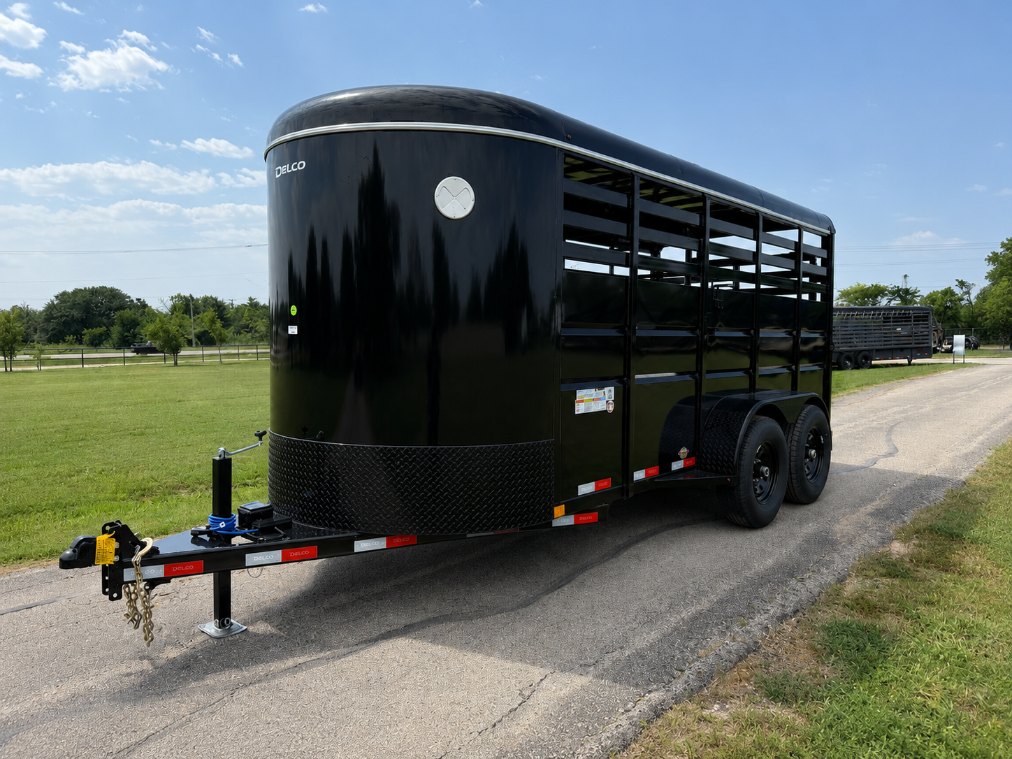 2026 DELCO 6' X 16' BUMPER PULL STOCK TRAILER BLACK 12,000 GVWR - Image 11